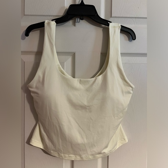 Fabletics, Oasis Twist Built In Bra Tank, light pear, size XXL - Picture 1 of 6